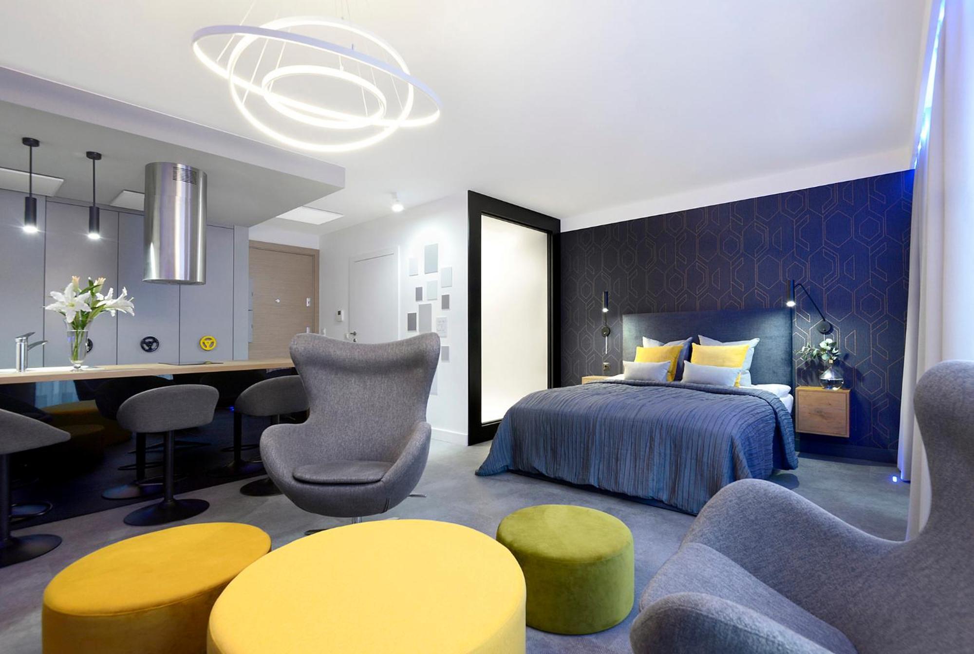 Elite Apartments Waterlane Free Swimming Pool Access, Gdansk